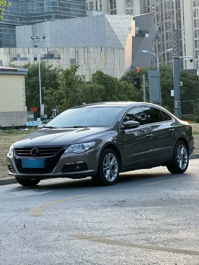 2012 Volkswagen CC 2.0T 200HP L4 6DCT