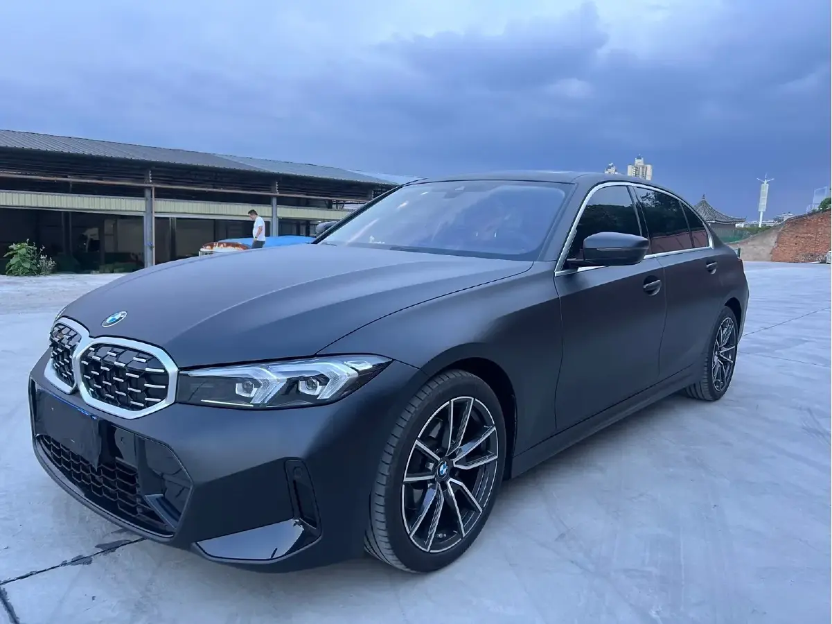 2024 BMW 3 Series 2.0T 184HP L4 8AT