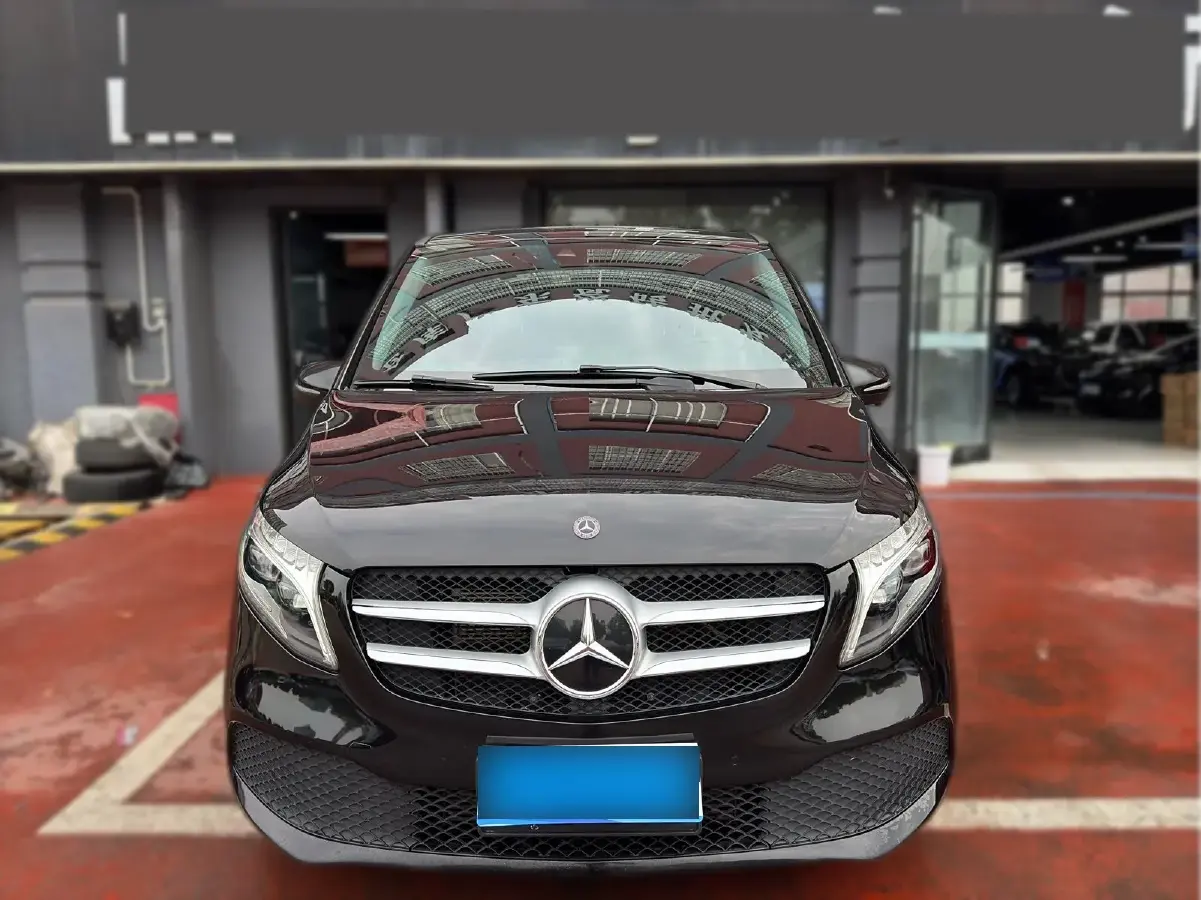 2020 Mercedes-Benz V Class 2.0T 211HP L4 9AT