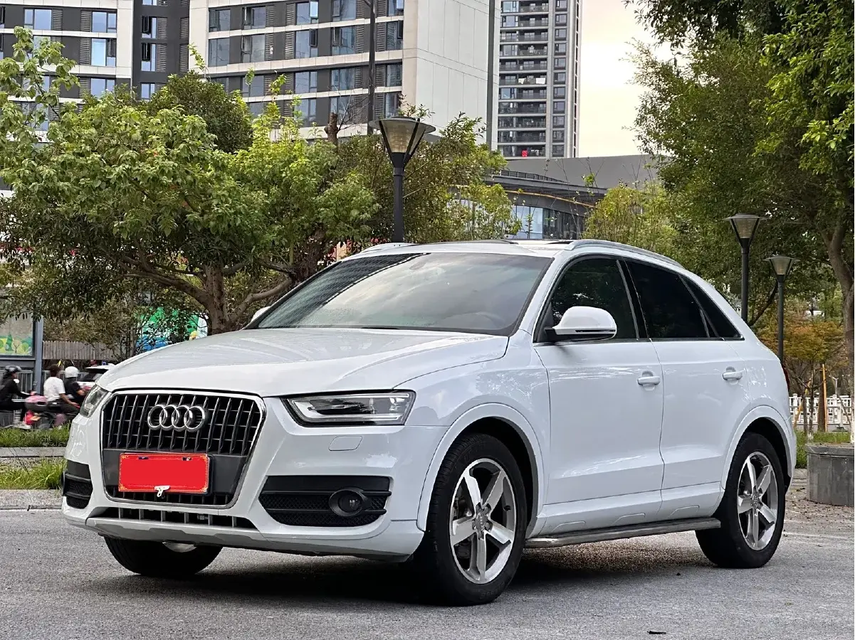 2015 Audi Q3 1.4T 150HP L4 6DCT