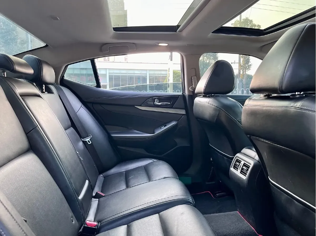 2016 Nissan Maxima 2.5L 186HP L4 CVT,autocango,china used car exporter,china ev exporter,chinese used car exporter,chinese used ev exporter