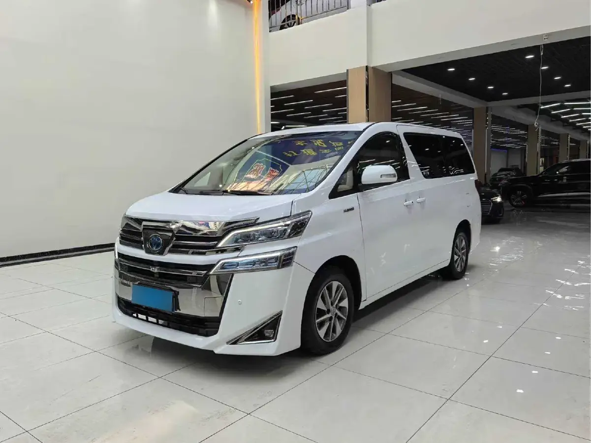 2011 Toyota Alphard 3.5L 275HP V6 6AT