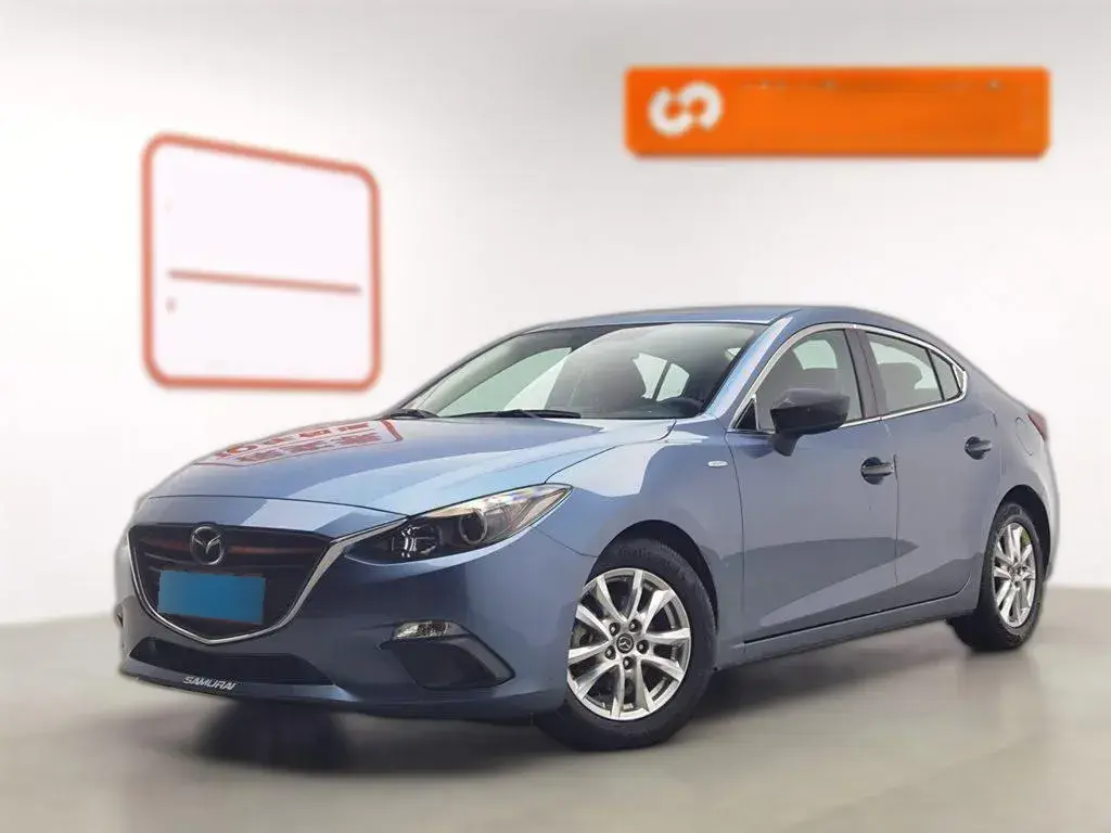 2014 Mazda 3 Axela 1.5L 117HP L4 6MT
