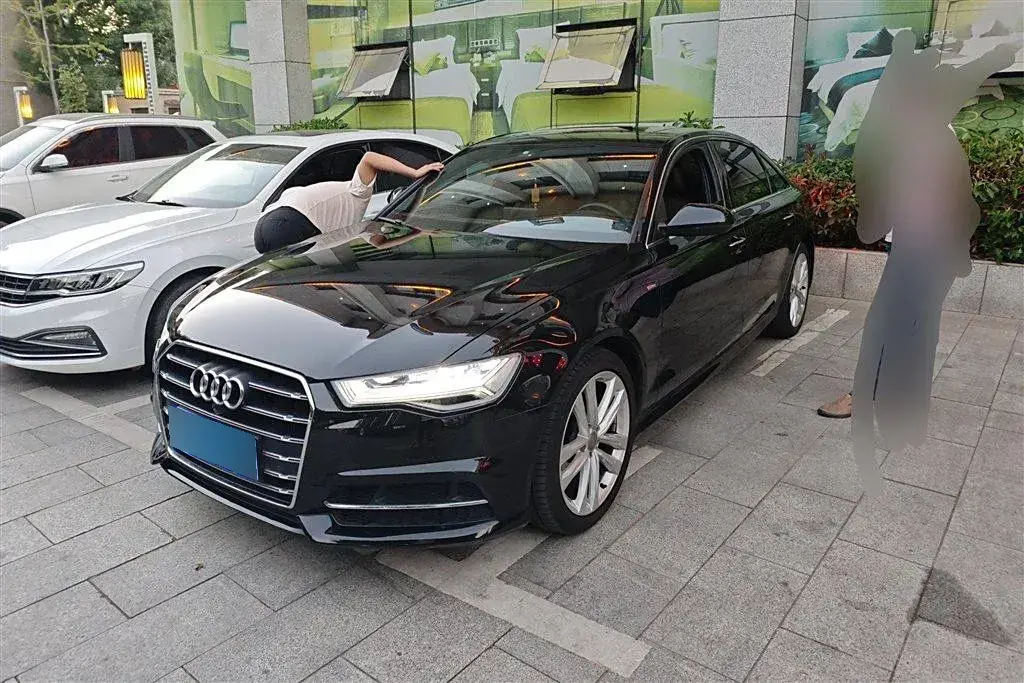 2018 Audi A6L 2.0T 224HP L4 7DCT