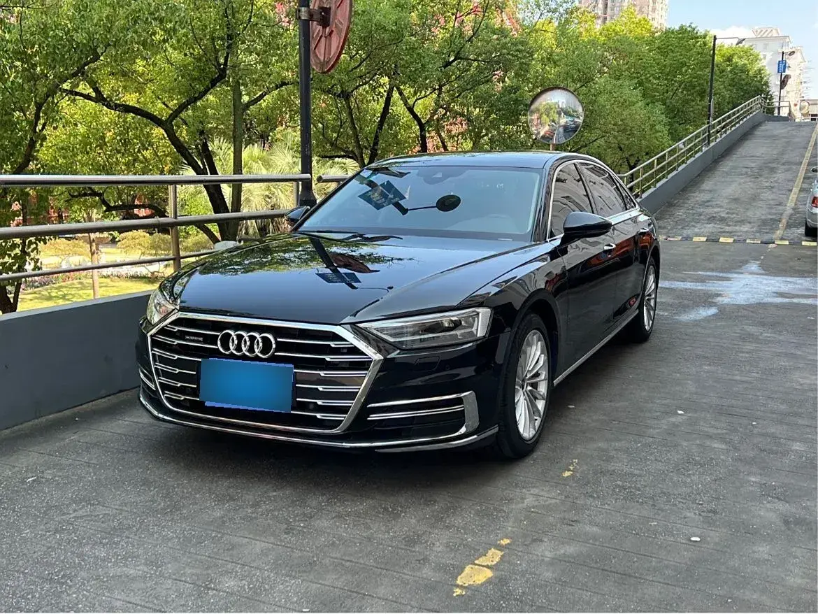 2021 Audi A8 3.0T 286HP V6 8AT
