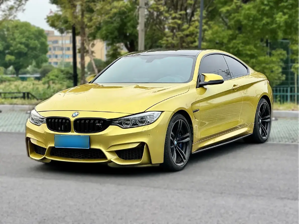 2014 BMW M4 3.0T 431HP L6 7DCT