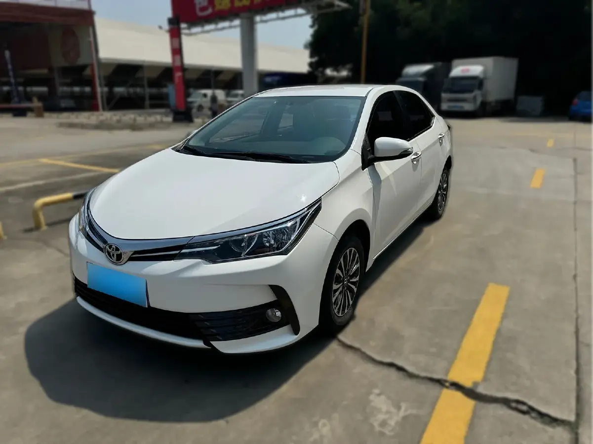 2017 Toyota Corolla 1.2T 116HP L4 CVT