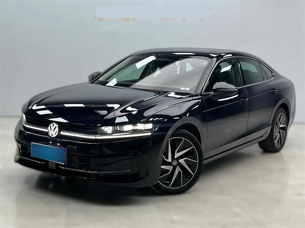 2024 Volkswagen Magotan 2.0T 220HP L4 7DCT