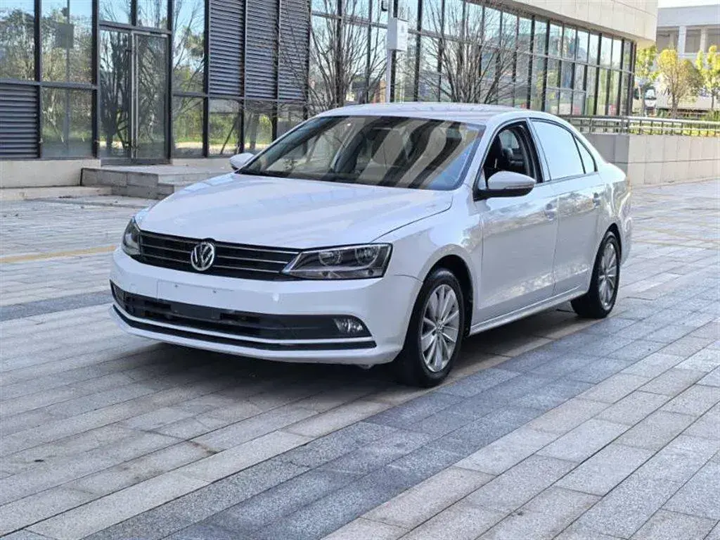 2018 Volkswagen Sagitar 1.6L 110HP L4 6AT
