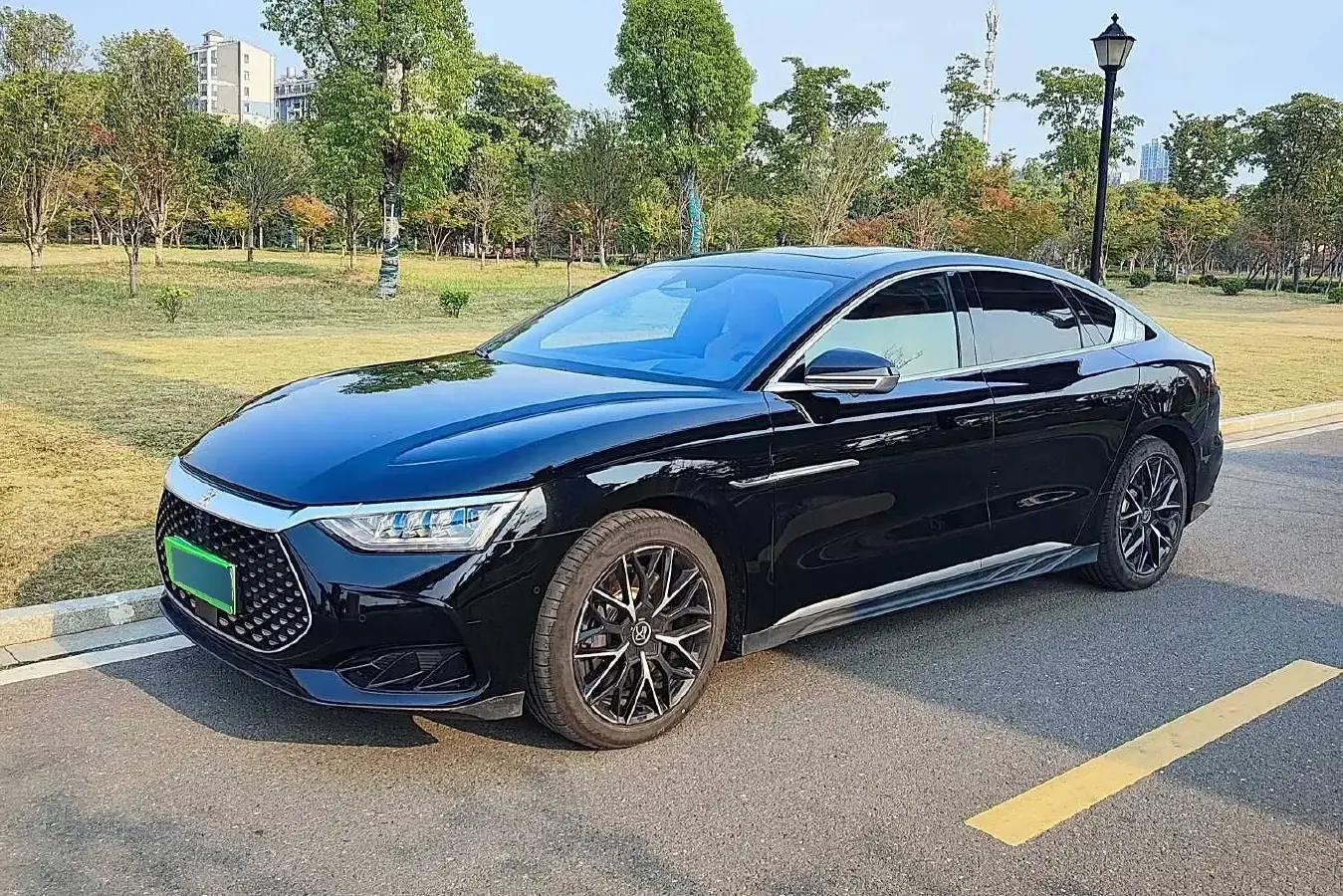 2022 BYD Han 1.5T 139HP L4 E-CVT PHEV 37.5KWH