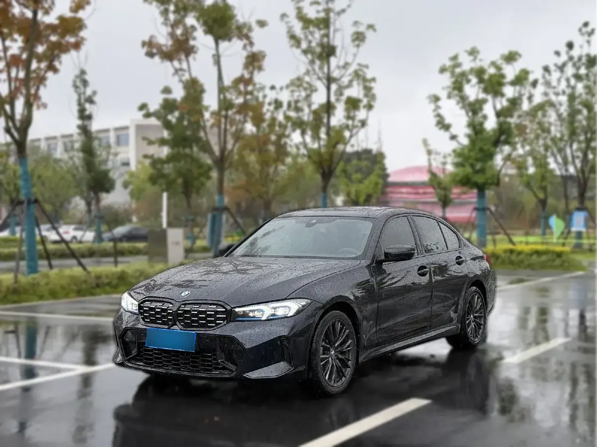 2024 BMW 3 Series 2.0T 245HP L4 8AT