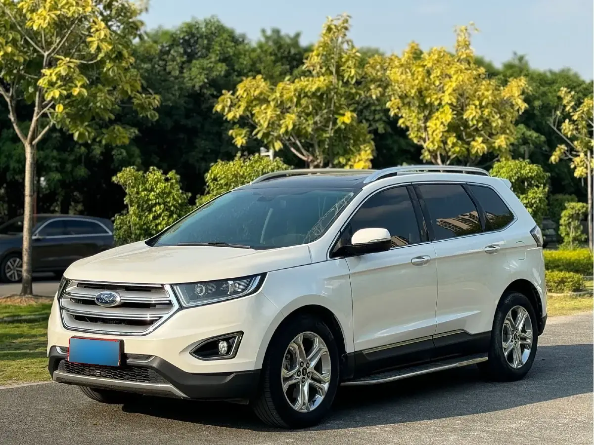 2016 Ford Edge 2.0T 245HP L4 6AT
