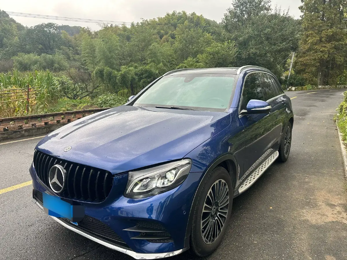 2018 Mercedes-Benz GLC Class 2.0T 211HP L4 9AT