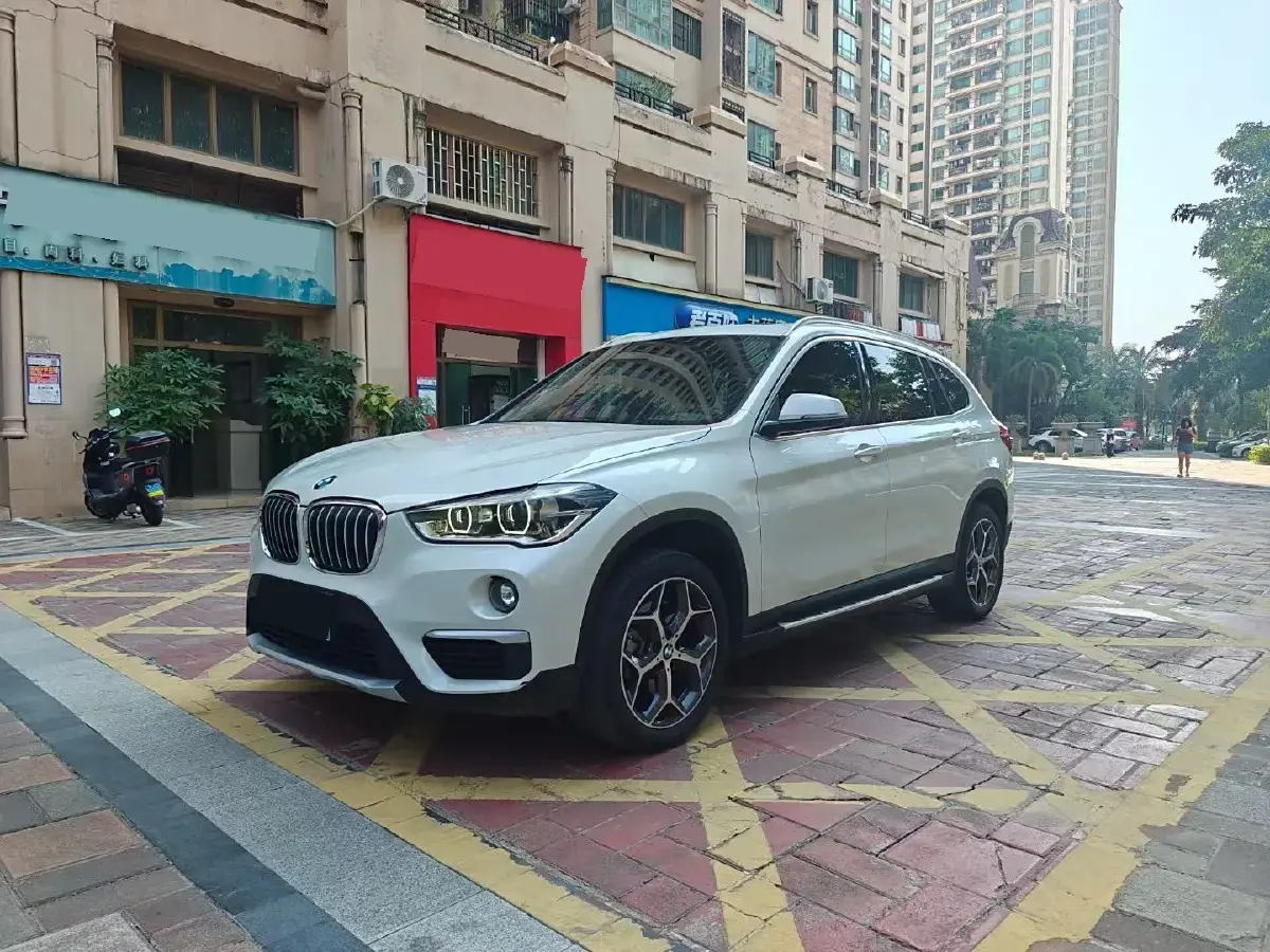 2019 BMW X1 2.0T 192HP L4 8AT