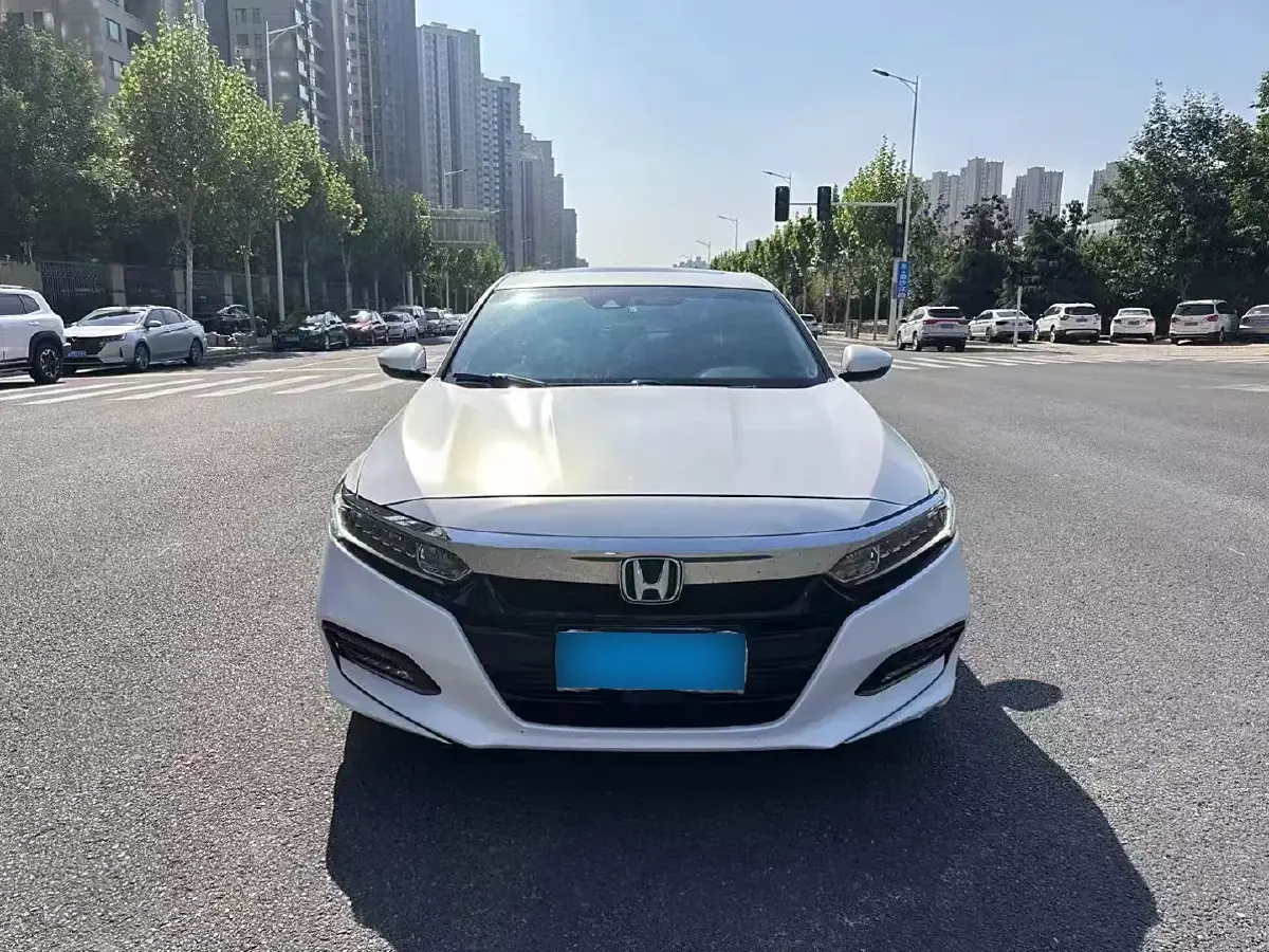 2018 Honda Accord 1.5T 194HP L4 CVT