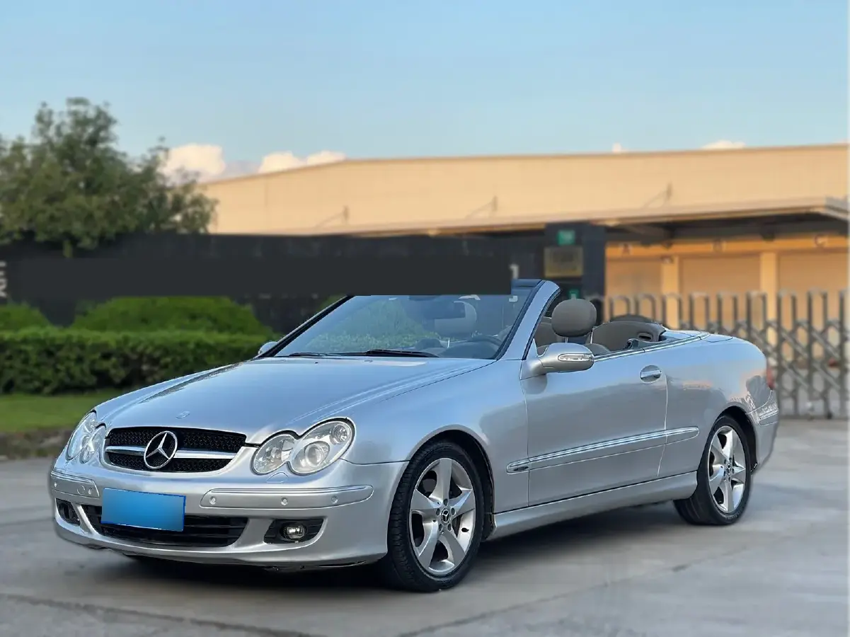 2006 Mercedes-Benz CLK Class 3.0L 231HP V6 7AT