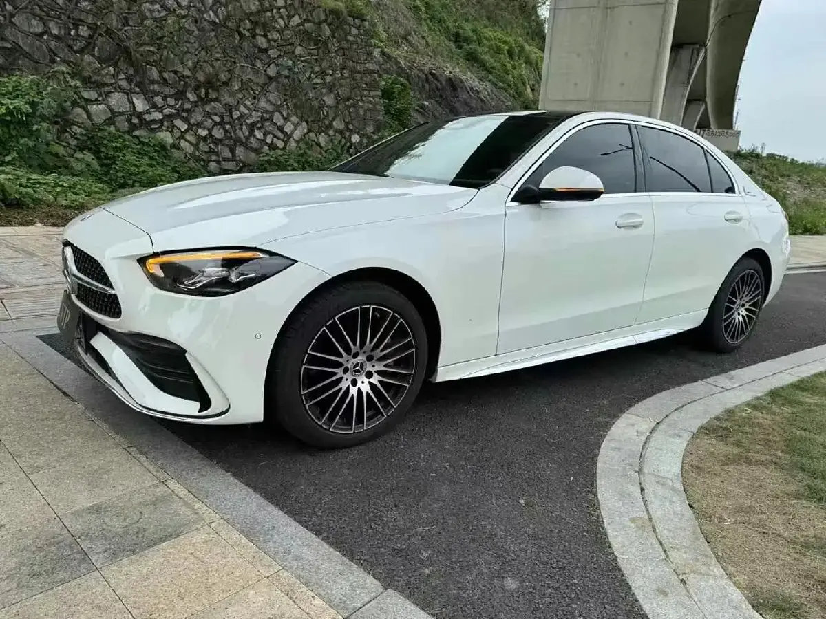 2022 Mercedes-Benz C Class 1.5T 204HP L4 9AT
