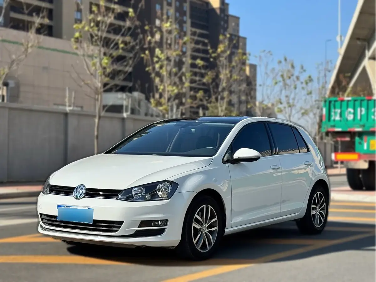 2016 Volkswagen Golf 1.4T 131HP L4 7DCT