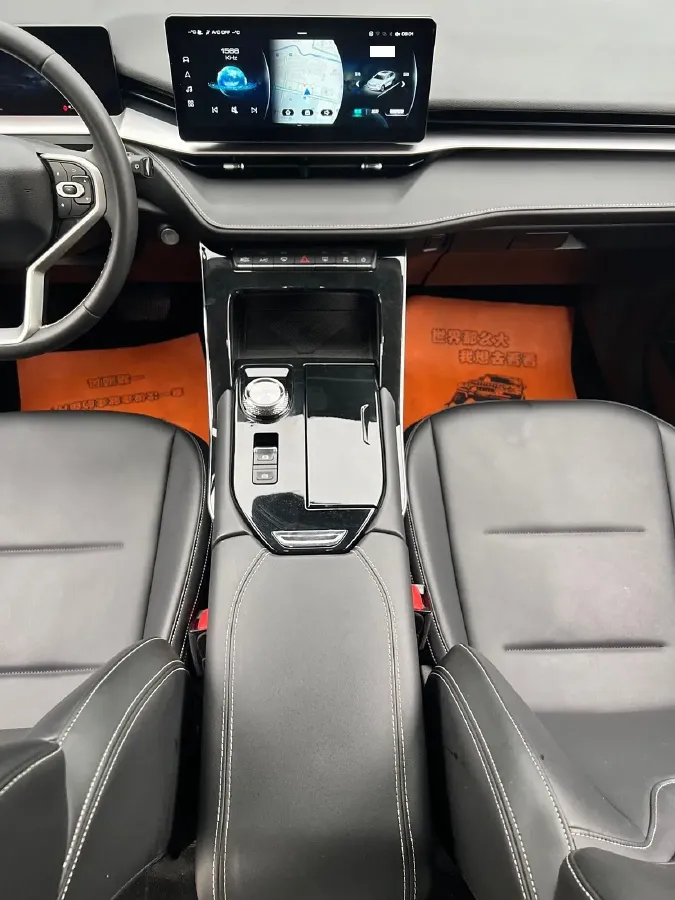 2021 Haval H6 2.0T 211HP L4 7DCT,autocango,china used car exporter,china ev exporter,chinese used car exporter,chinese used ev exporter