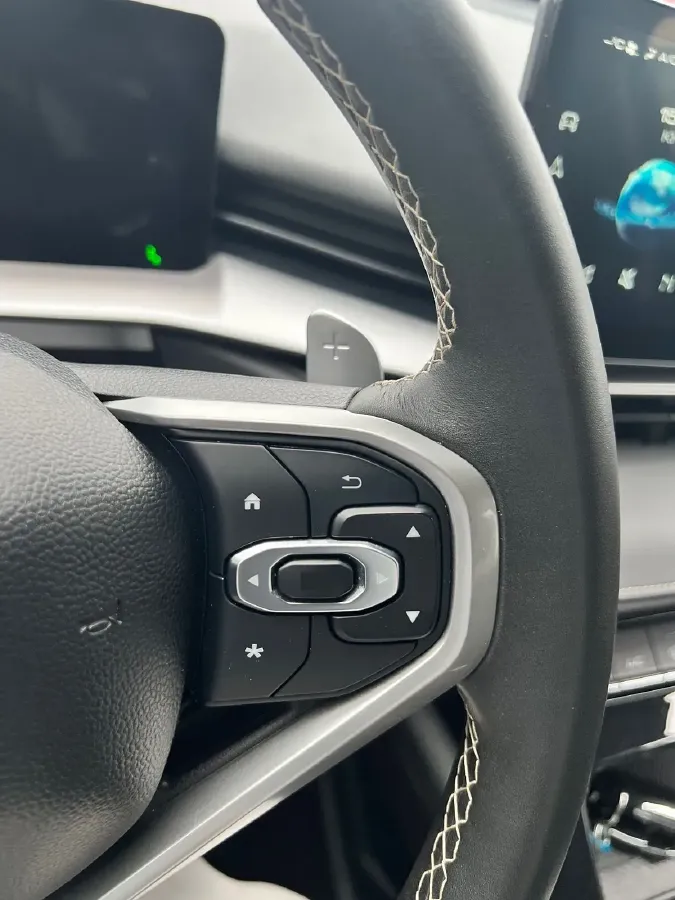 2021 Haval H6 2.0T 211HP L4 7DCT,autocango,china used car exporter,china ev exporter,chinese used car exporter,chinese used ev exporter