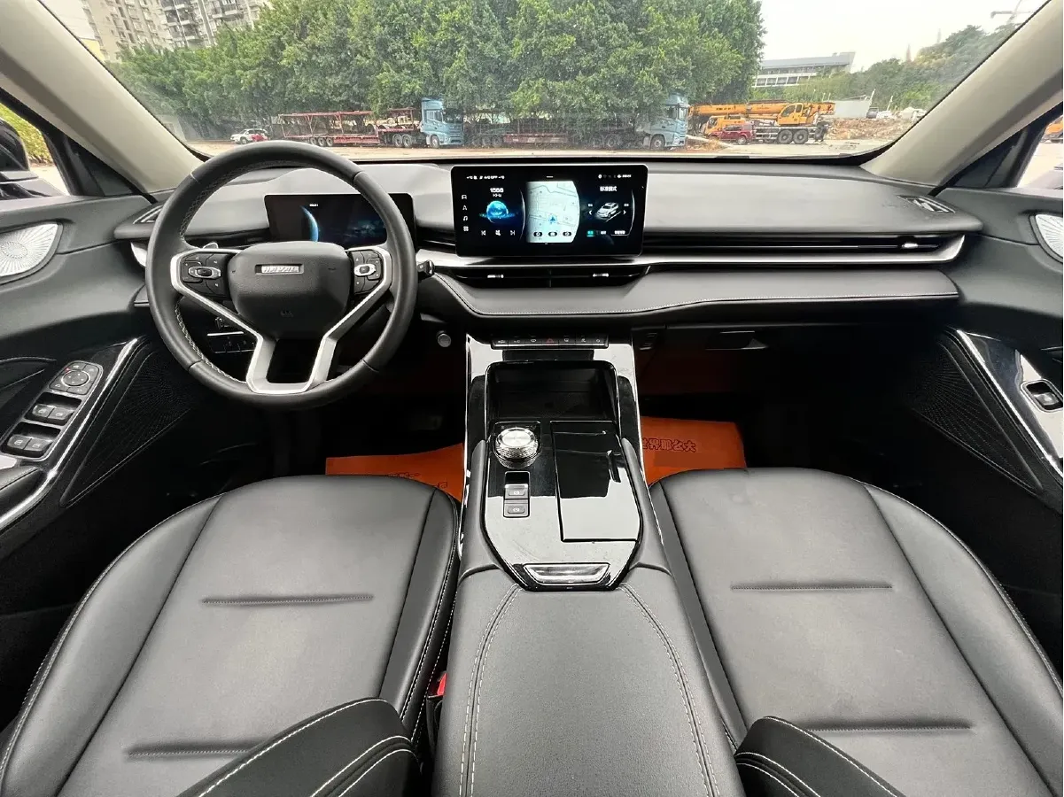 2021 Haval H6 2.0T 211HP L4 7DCT,autocango,china used car exporter,china ev exporter,chinese used car exporter,chinese used ev exporter