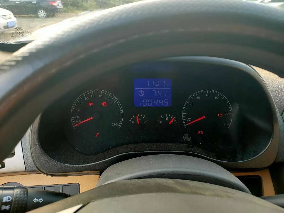 2012 Chery Tiggo 1.6L 126HP L4 5MT,autocango,china used car exporter,china ev exporter,chinese used car exporter,chinese used ev exporter