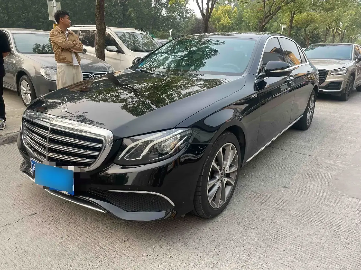 2018 Mercedes-Benz E Class 2.0T 184HP L4 9AT