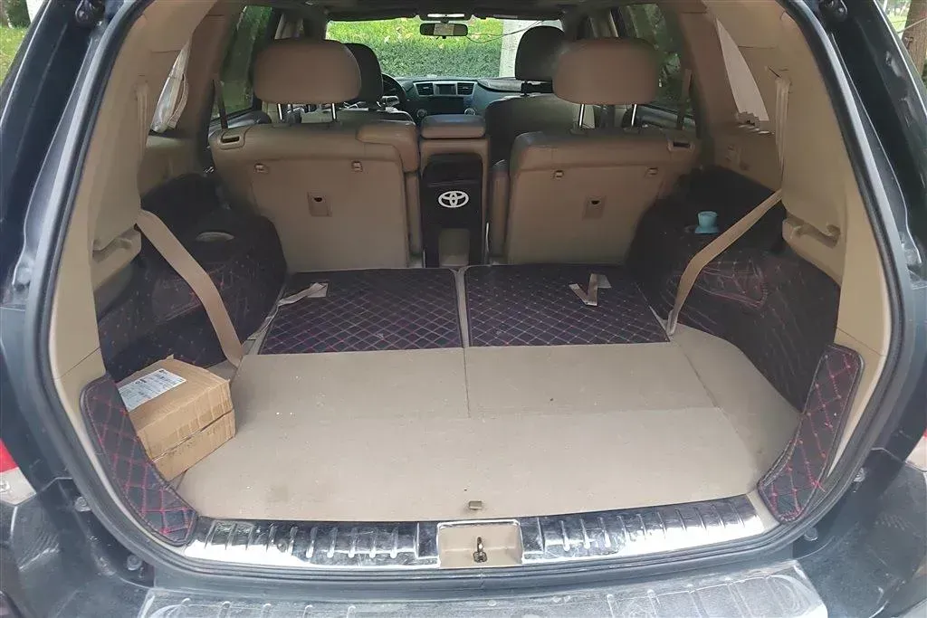 2012 Toyota Highlander 2.7L 188HP L4 6AT,autocango,china used car exporter,china ev exporter,chinese used car exporter,chinese used ev exporter