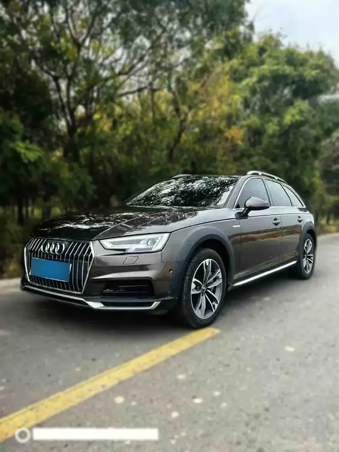 2017 Audi A4 2.0T 252HP L4 7DCT