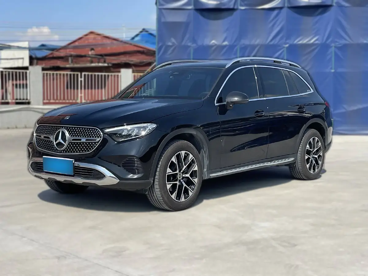 2023 Mercedes-Benz GLC Class 2.0T 204HP L4 9AT