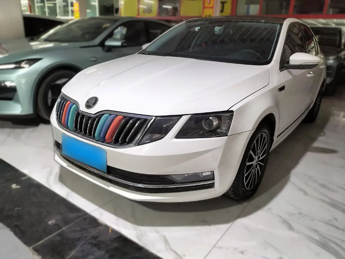 2019 Skoda Octavia 1.5L 113HP L4 6AT