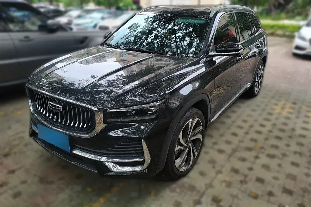 2023 Geely Monjaro 2.0T 238HP L4 8AT