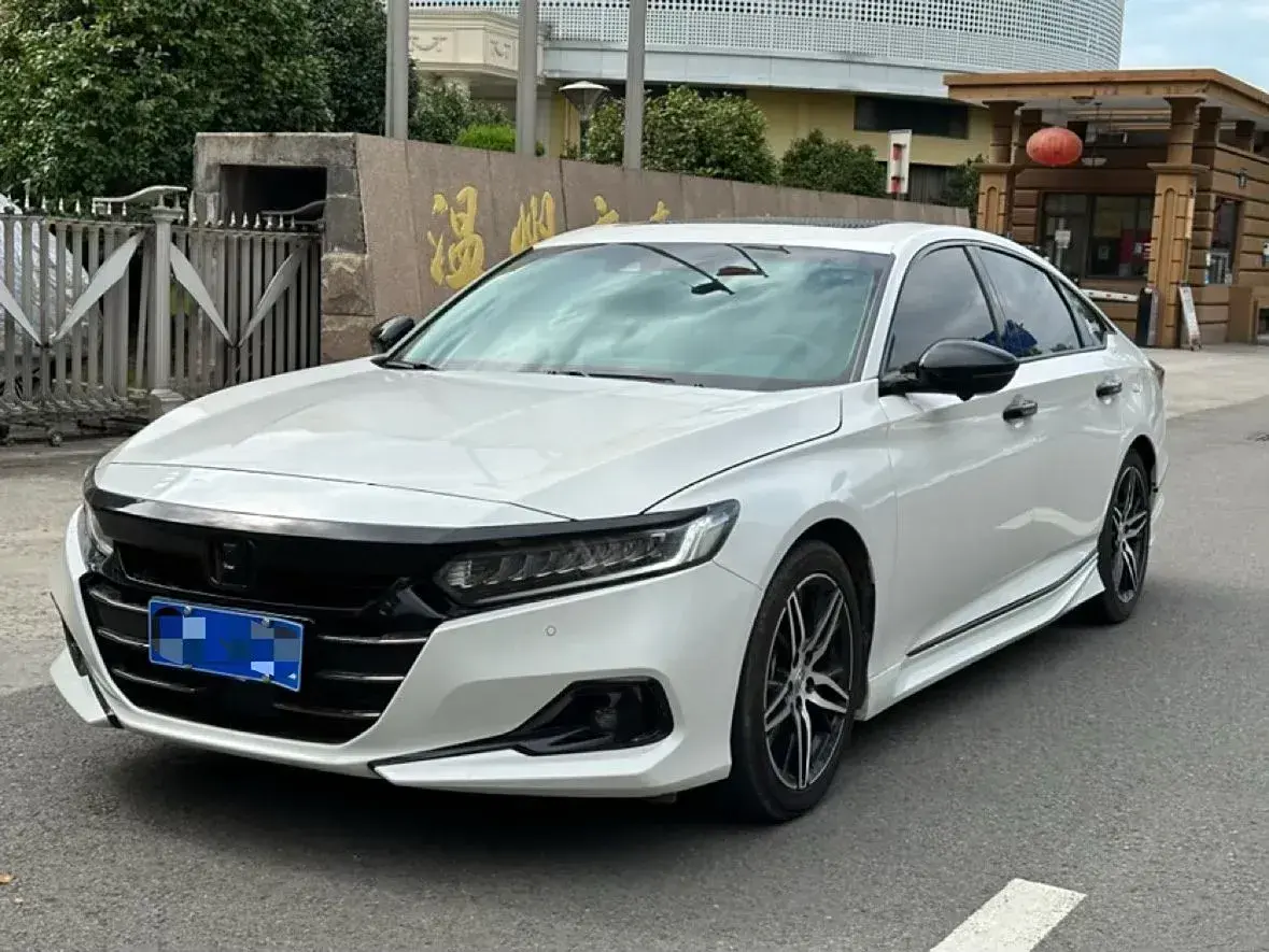 2022 Honda Accord 1.5T 194HP L4 CVT