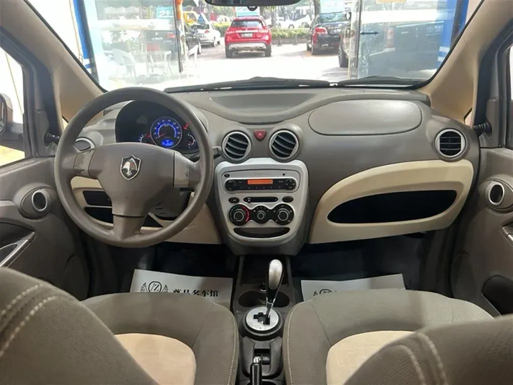 2011 ChangAn BenBen MINI 1.0L 70HP L4 5AMT,autocango,china used car exporter,china ev exporter,chinese used car exporter,chinese used ev exporter