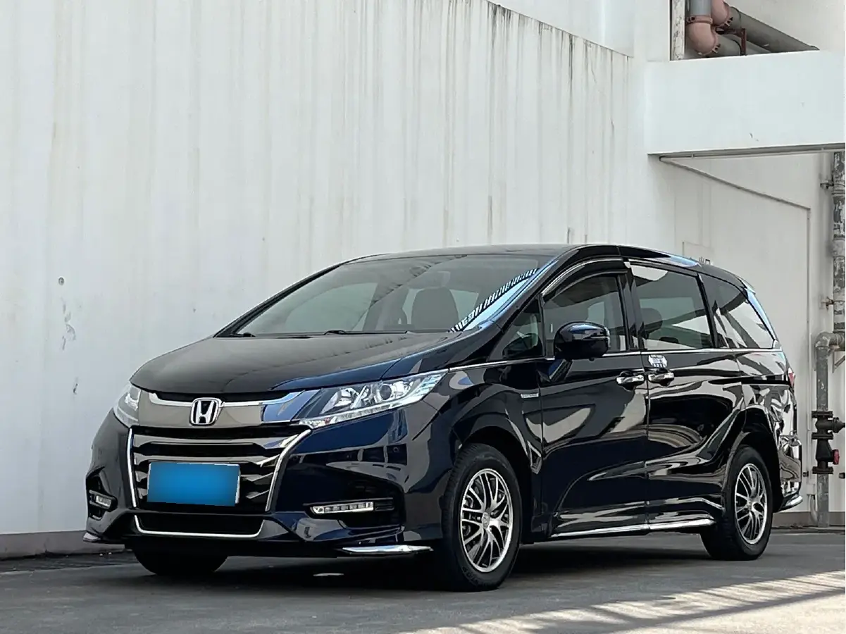 2021 Honda Odyssey 2.0L 146HP L4 E-CVT Hybrid