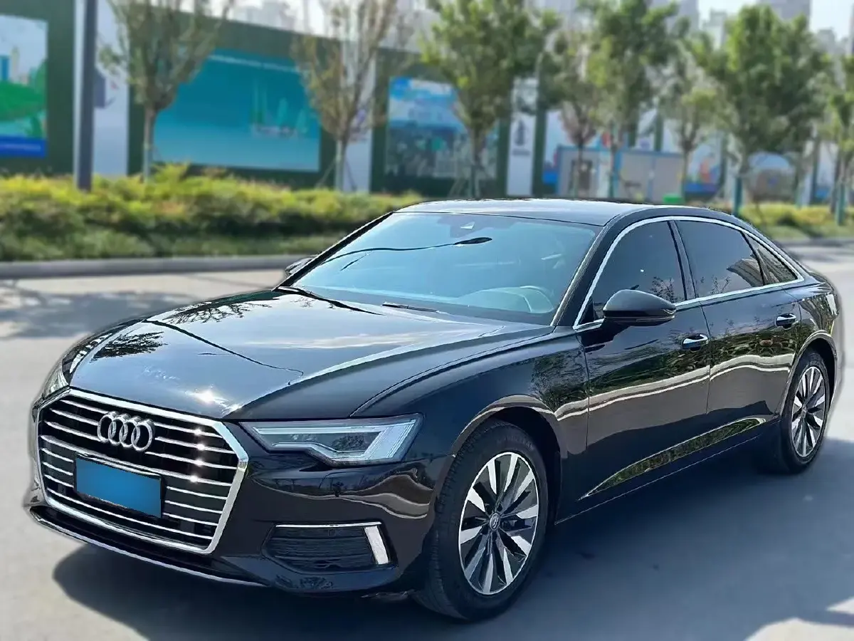 2021 Audi A6L 2.0T 224HP L4 7DCT