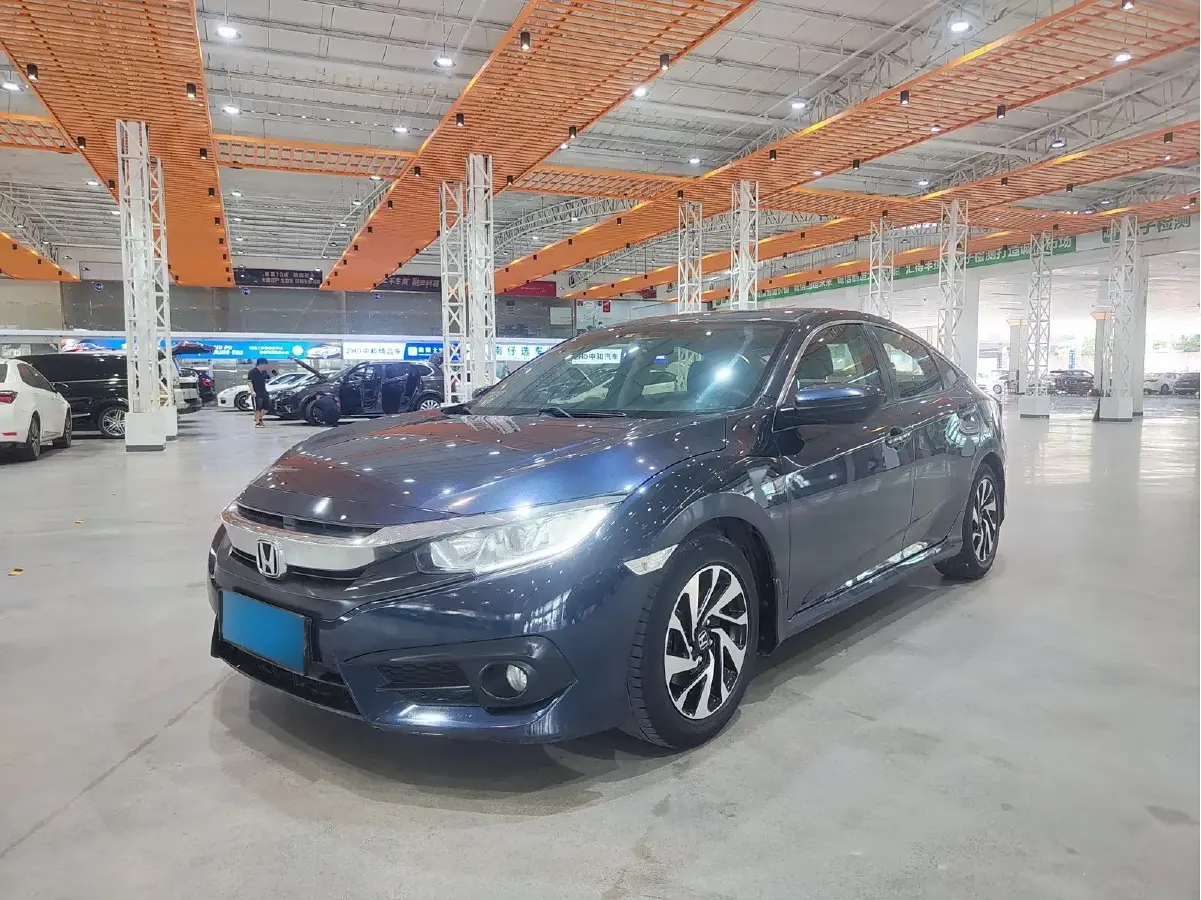 2016 Honda Civic 1.5T 177HP L4 CVT