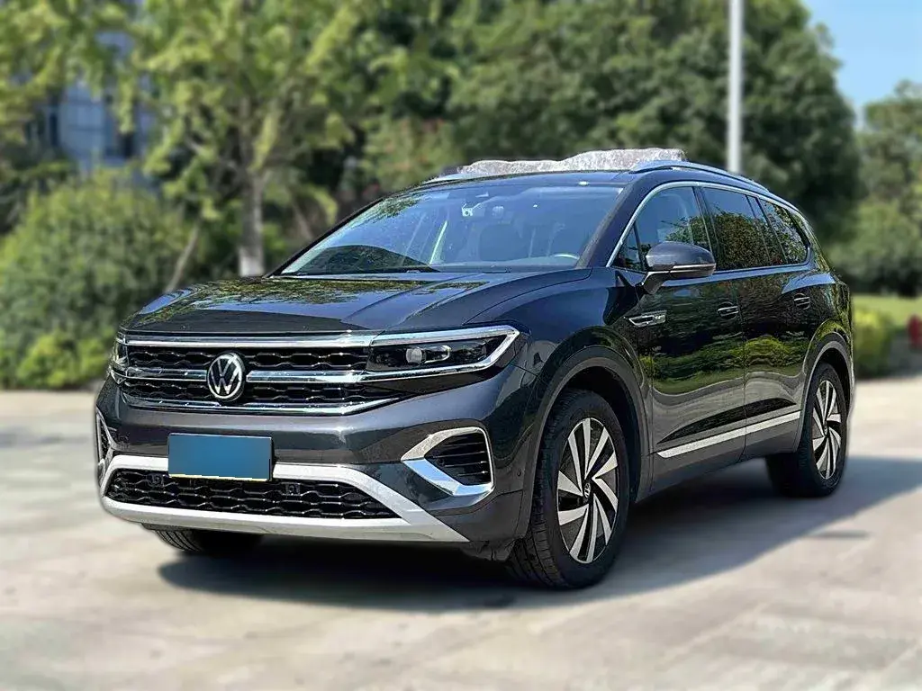 2022 Volkswagen Talagon 2.0T 220HP L4 7DCT