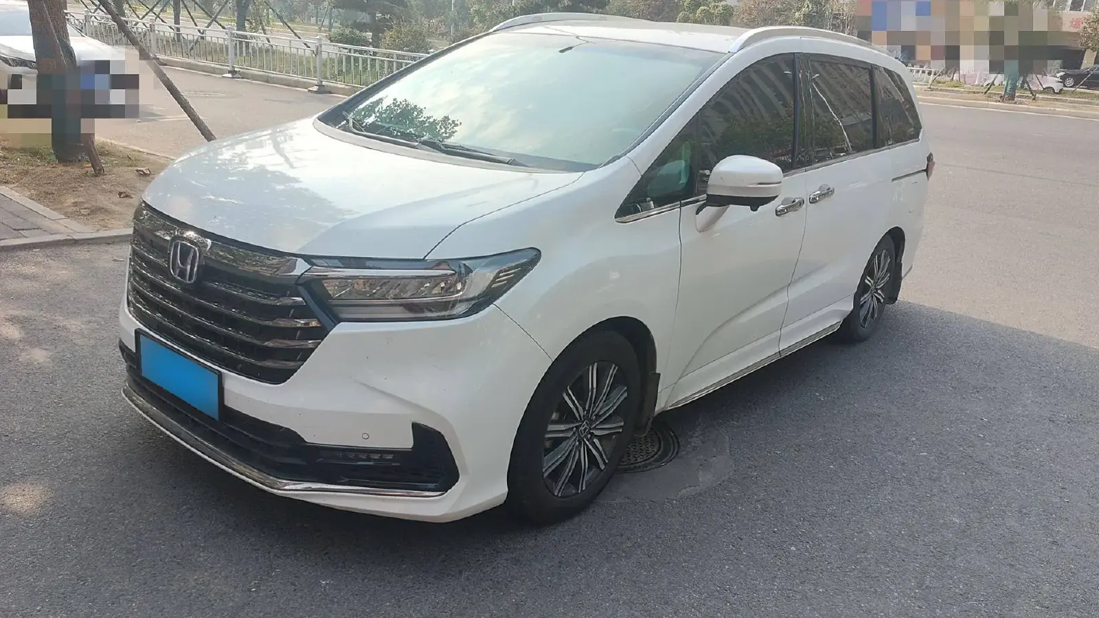 2022 Honda Odyssey 2.0L 146HP L4 E-CVT Hybrid