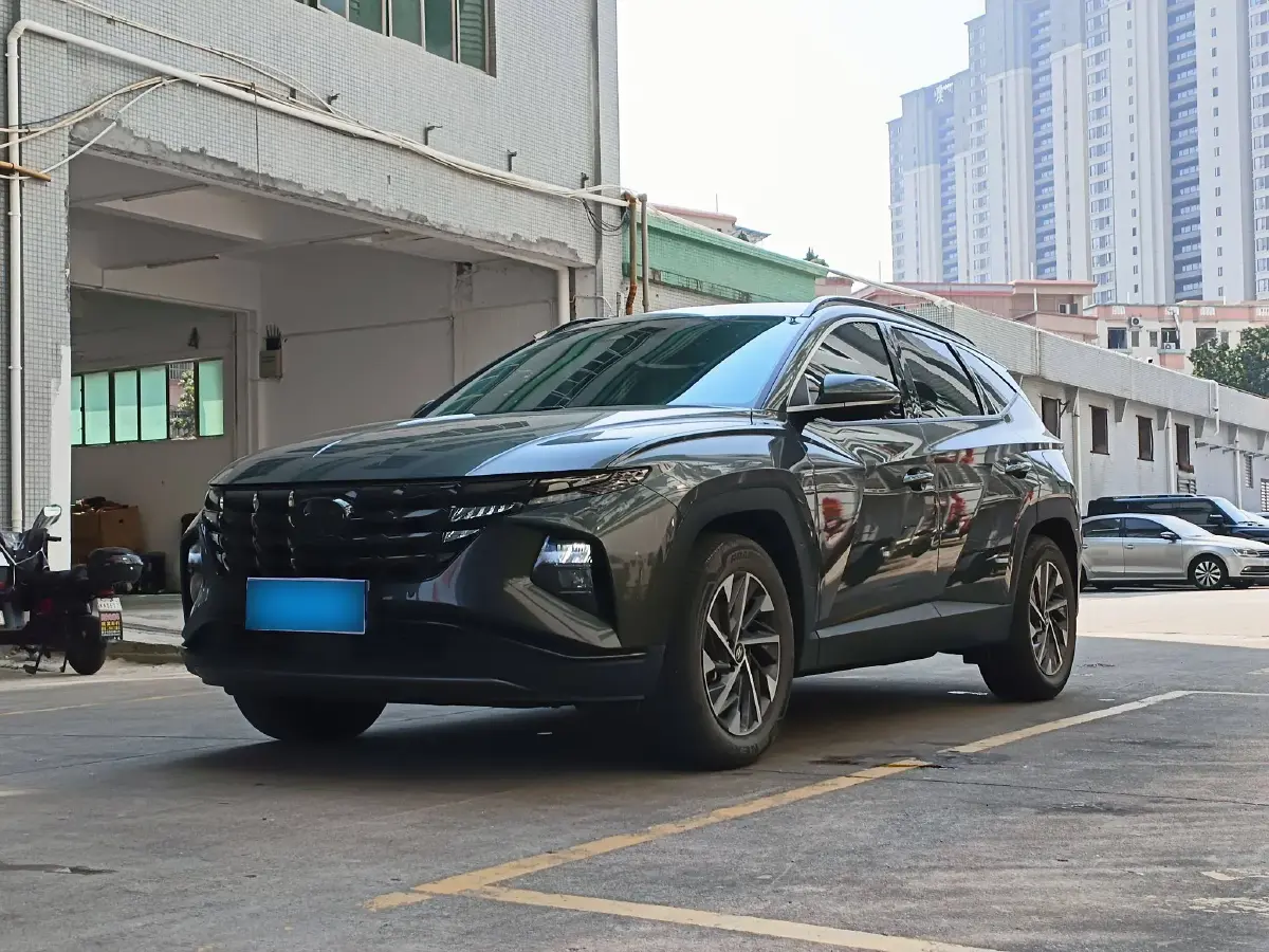 2022 Hyundai Tucson 2.0L 150HP L4 6AT Hybrid