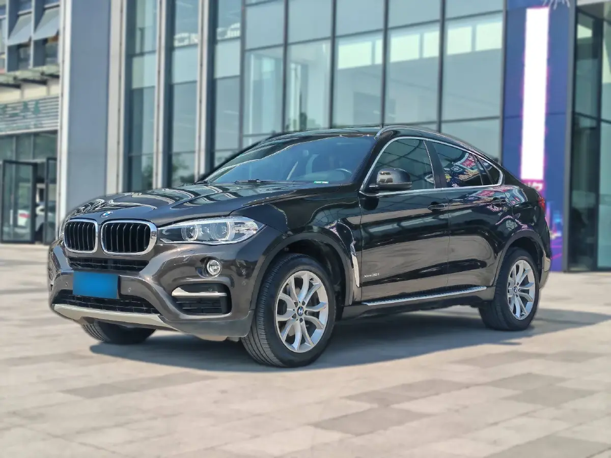 2015 BMW X6 3.0T 306HP L6 8AT