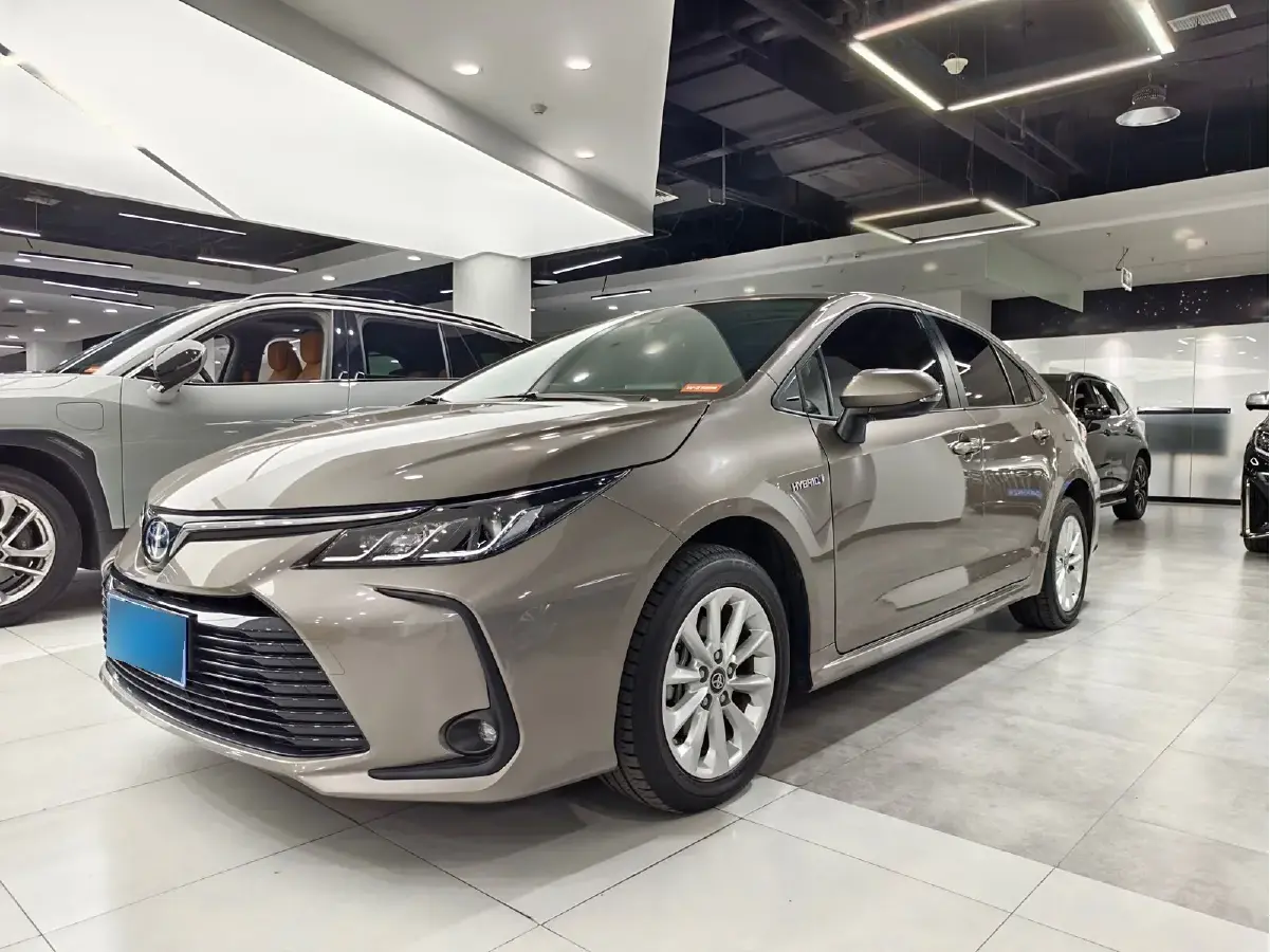 2023 Toyota Corolla 1.8L 98HP L4 E-CVT Hybrid