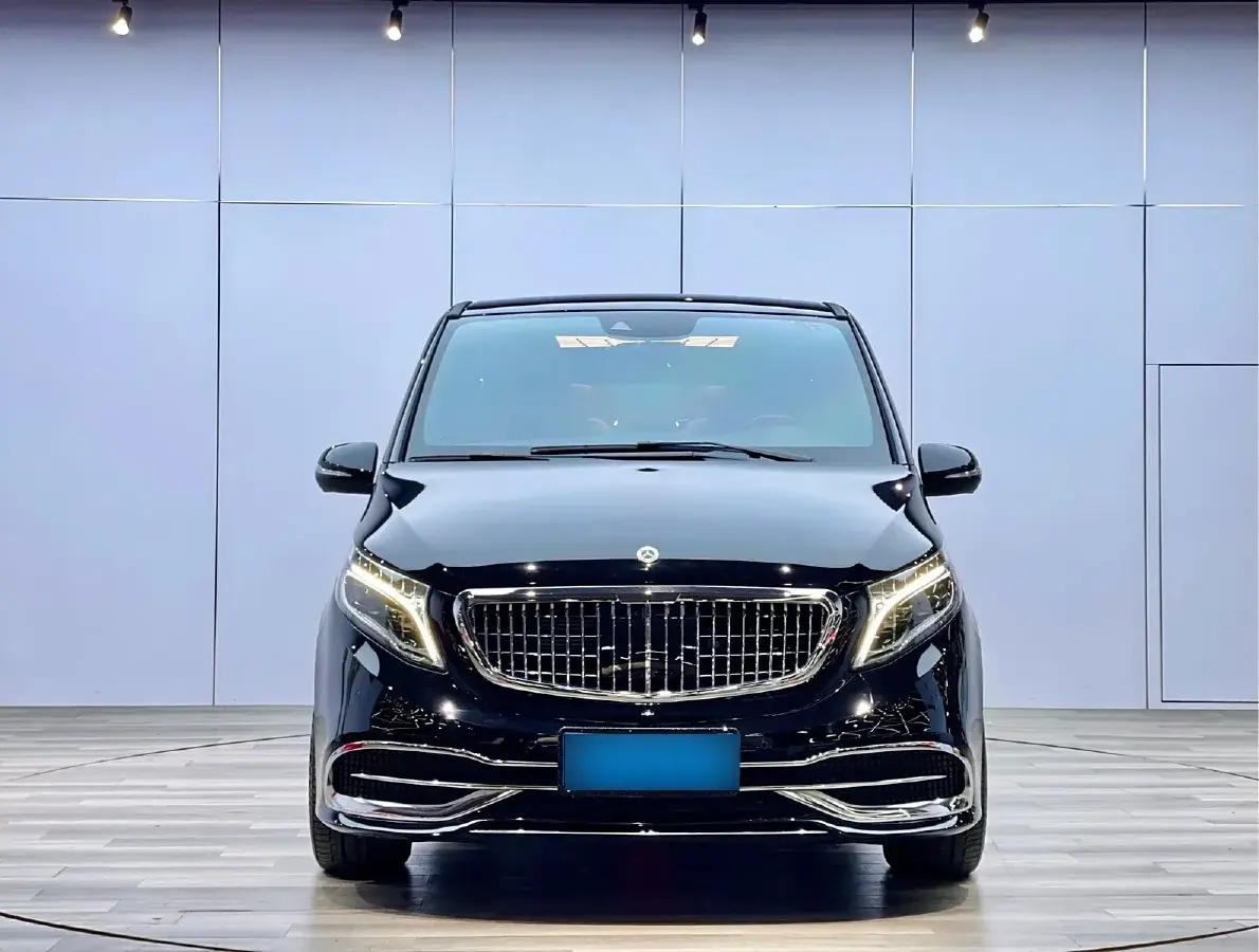 2021 Mercedes-Benz V Class 2.0T 211HP L4 9AT