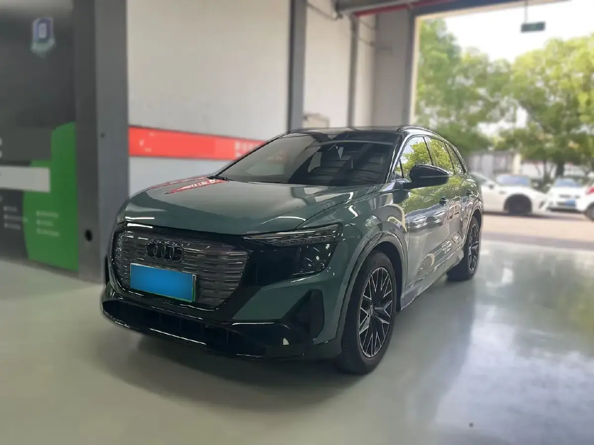 2023 Audi Q5 e-tron BEV 83.4KWH