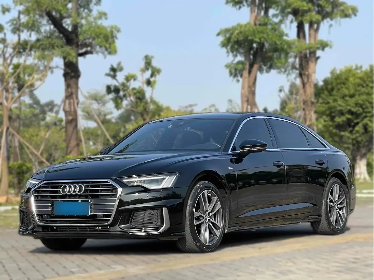 2020 Audi A6L 2.0T 190HP L4 7DCT