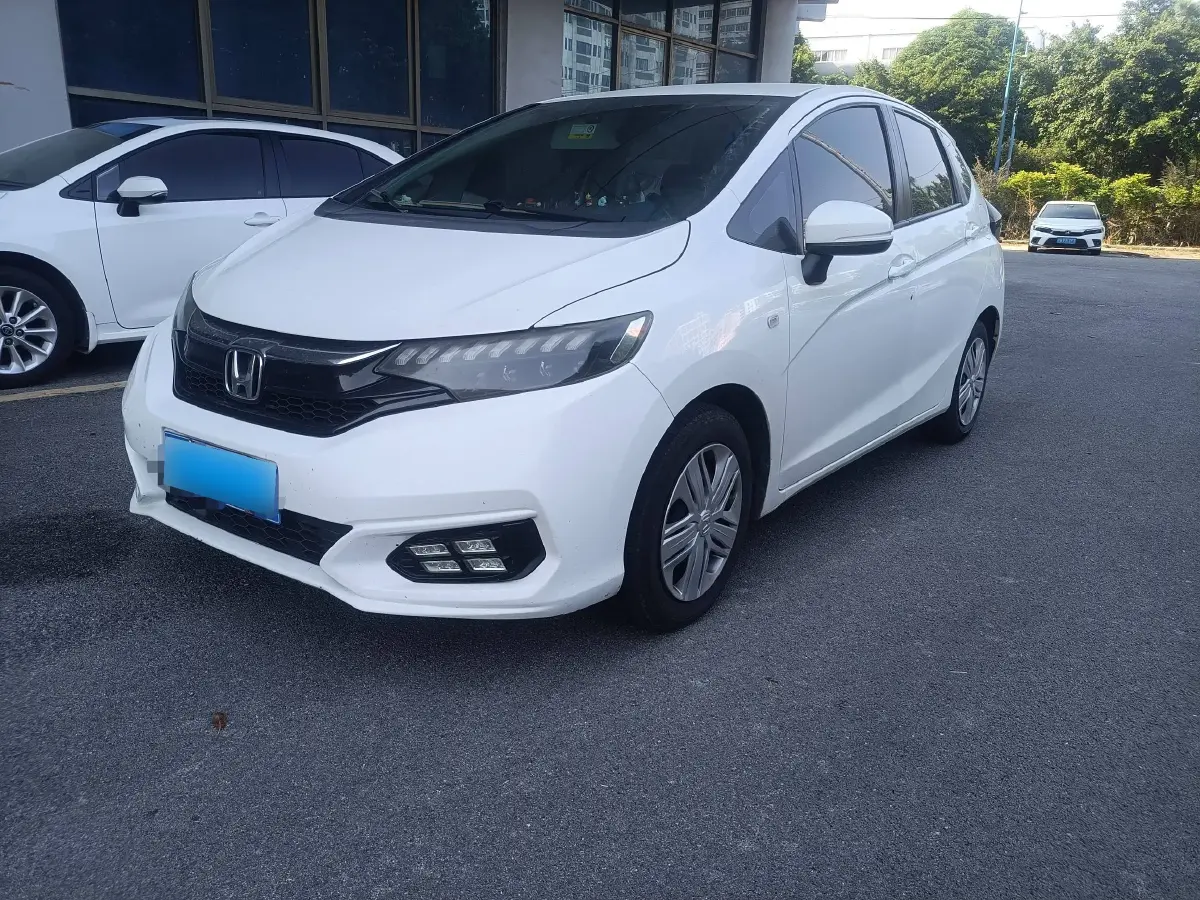 2018 Honda Fit 1.5L 131HP L4 CVT