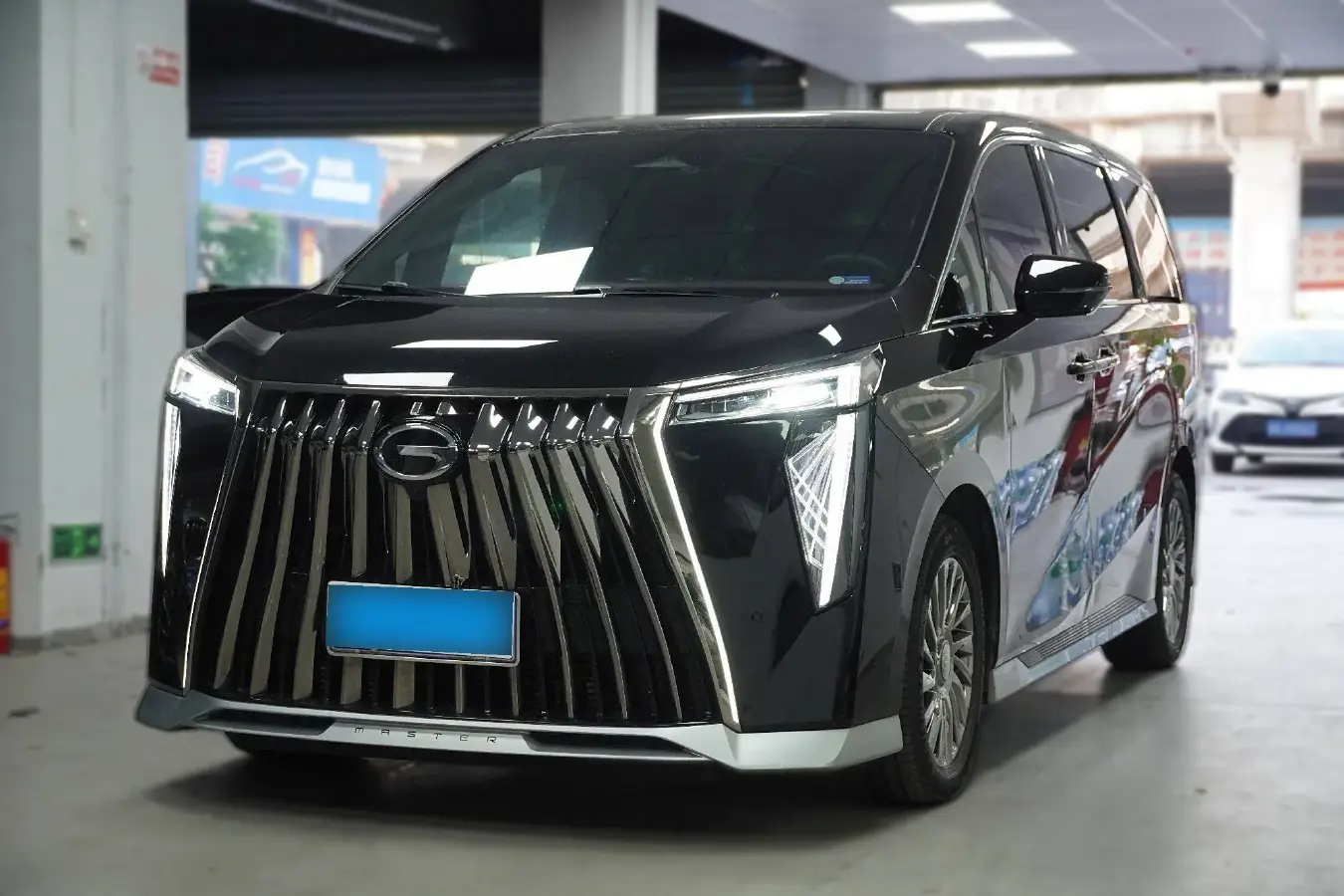 2023 GAC Trumpchi M8 2.0T 252HP L4 8AT