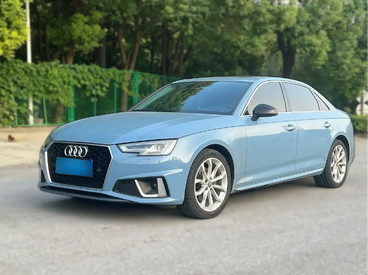 2019 Audi A4L 2.0T 190HP L4 7DCT