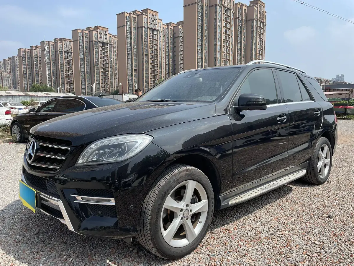 2012 Mercedes-Benz M Class 3.5L 252HP V6 7AT