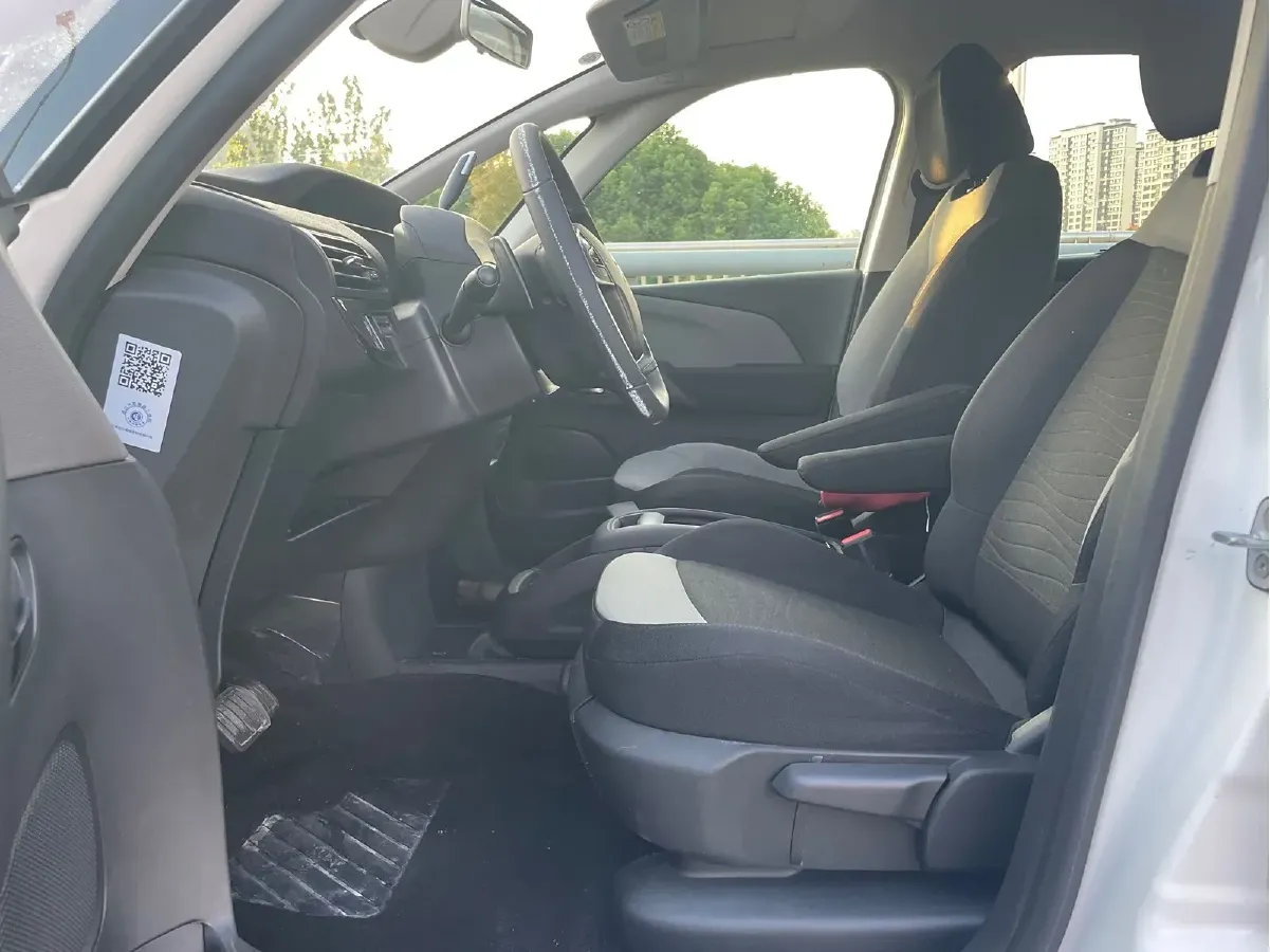 2015 Citroen C4 Picasso 1.6T 165HP L4 6AT,autocango,china used car exporter,china ev exporter,chinese used car exporter,chinese used ev exporter